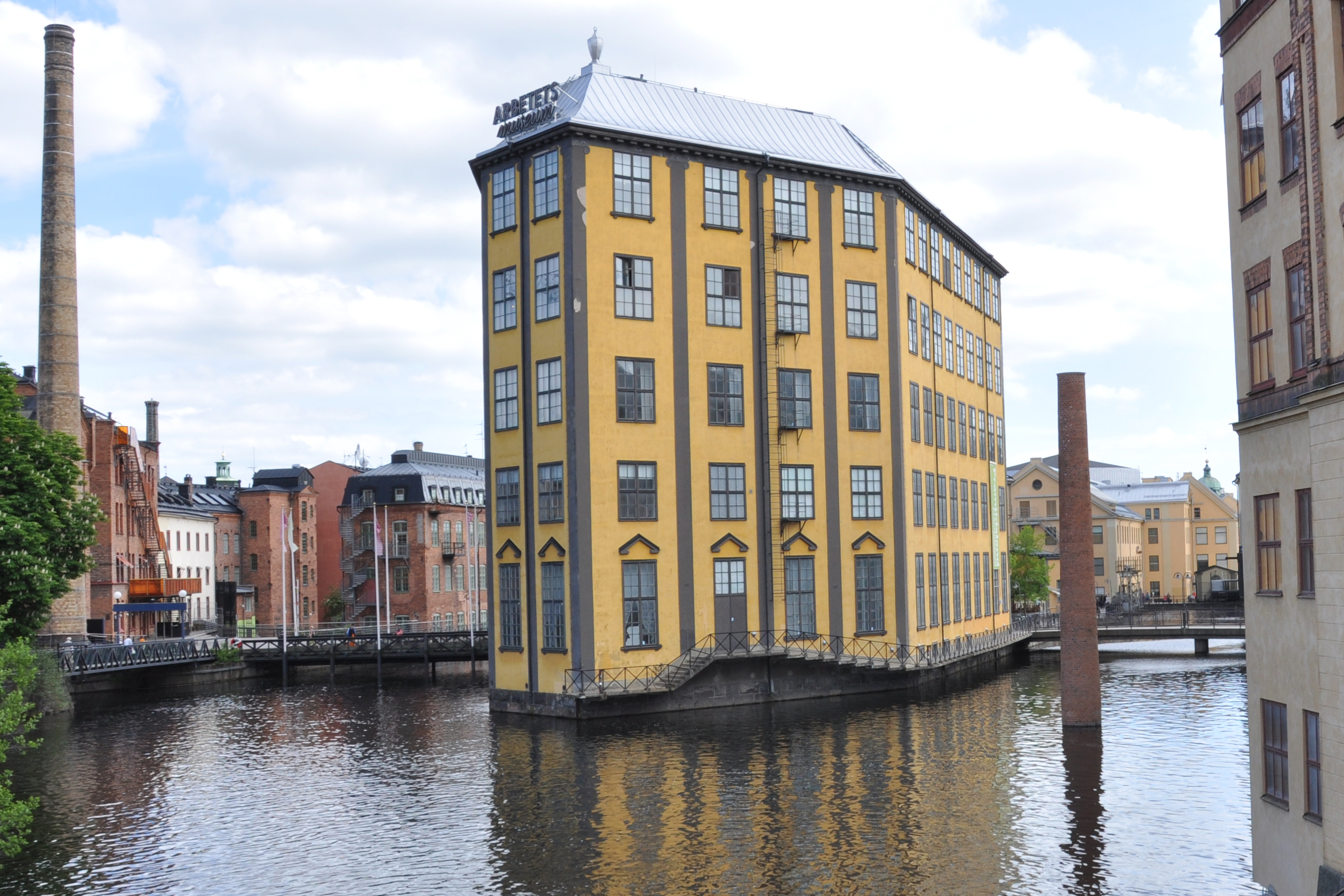 Strykjärnet i Norrköping är Sveriges sjunde vackraste byggnad genom tiderna.