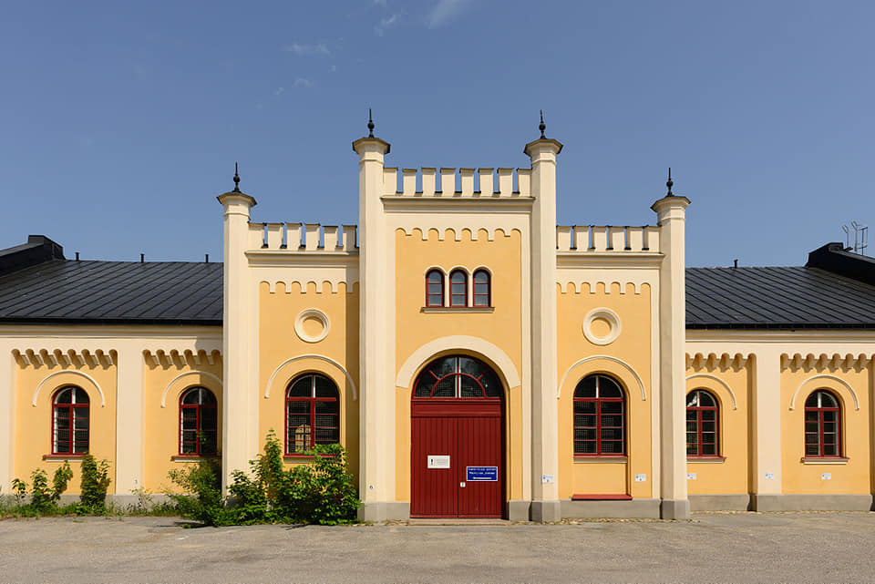 Husarkårens rådhus är en av Örebros vackraste byggnader.