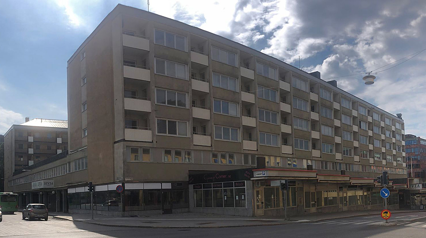 Är Sivia torg i Uppsala Sveriges fulaste byggnad genom tiderna?