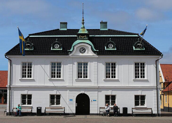 Rådhuset är Laholms vackraste byggnad.