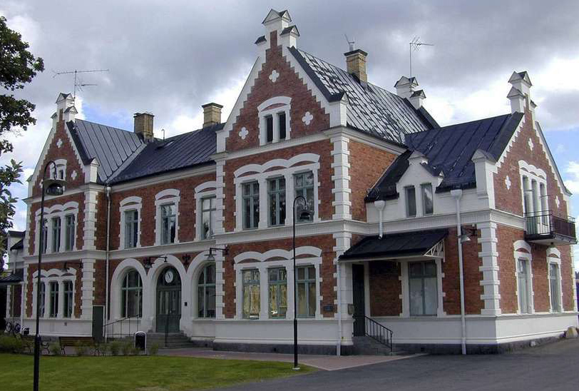 Stationshuset i Vansbro är Sveriges trettiofjärde vackraste byggnad genom tiderna.