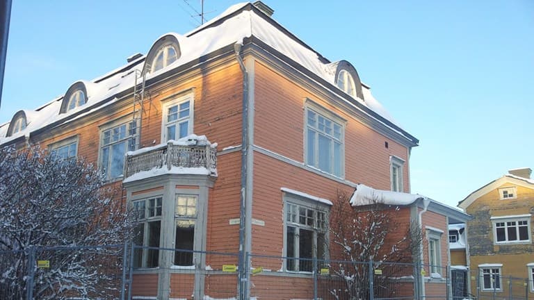 Rosa Huset i Umeå revs 2013
