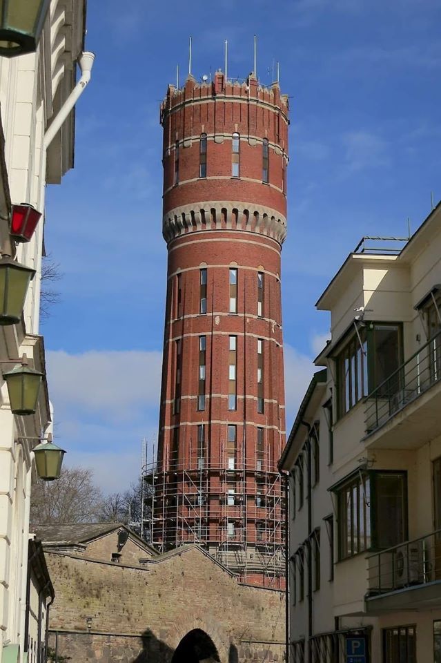 Gamla vattentornet är en av Kalmars vackraste byggnader.