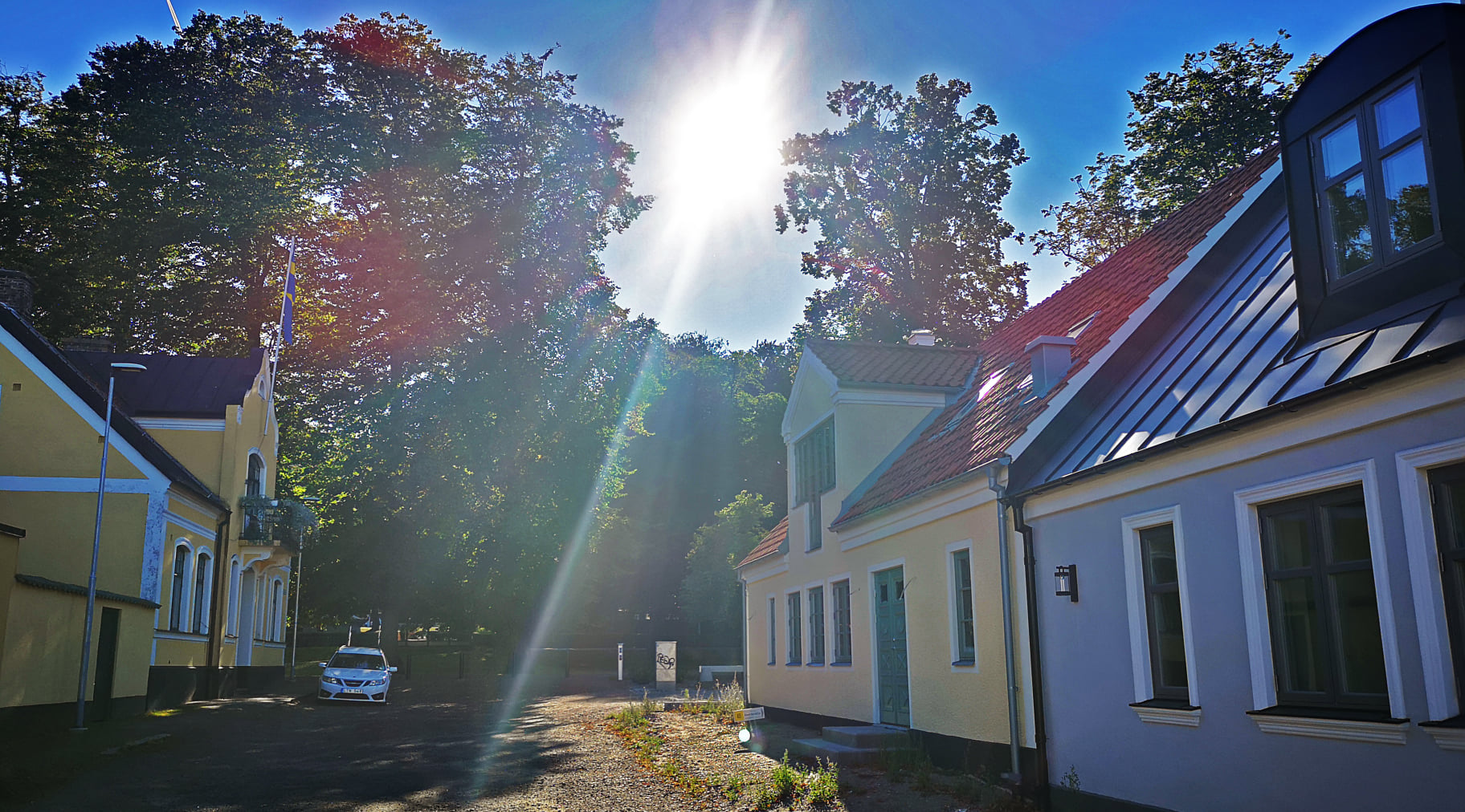 Är Simrishamns nya bostadshus Folkskolan Sveriges vackraste nybygge 2022?