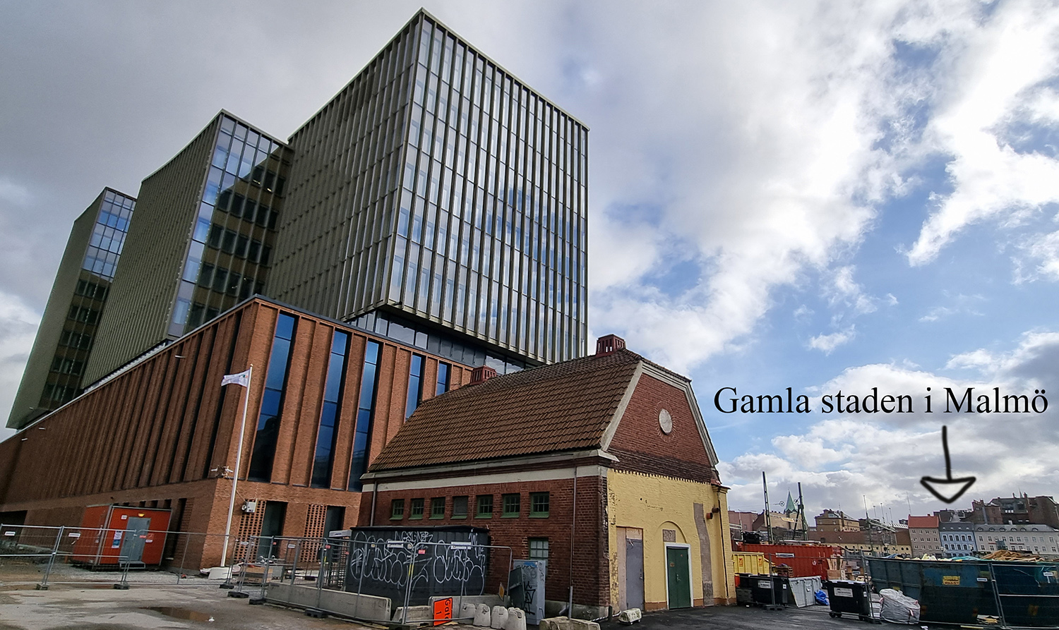 Är tingsrätten i Malmö Sveriges fulaste byggnad 2022?